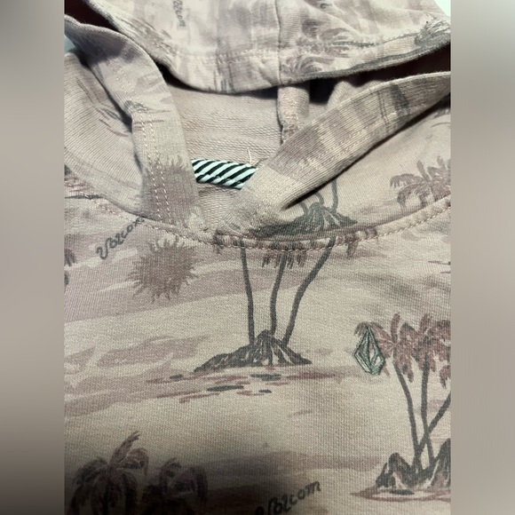 Purple Volcom Sweatshirt pullover 4T - Picture 4 of 7